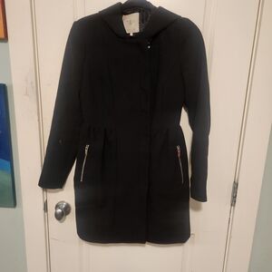 Black Hooded Coat with Zipper Pockets